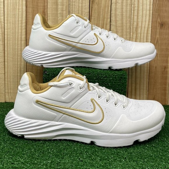 nike womens turf shoes softball